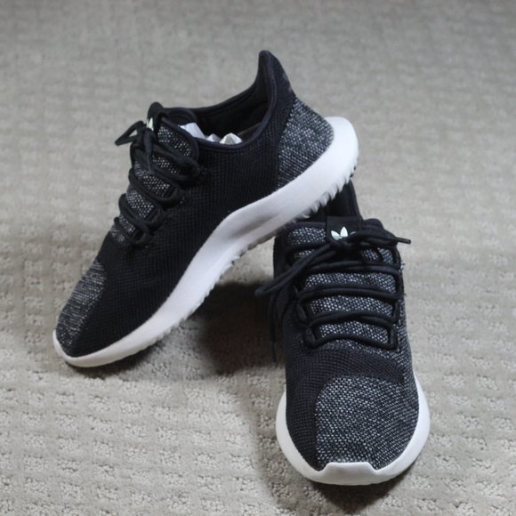 Adidas Tubular Shadow Wm Sz 7 Sneaker Athletic Black Fabric Knit Low Top Lace Up - Picture 1 of 6